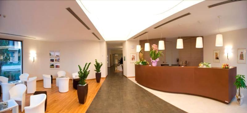 Hotel Napoleon ケラスコ エクステリア 写真